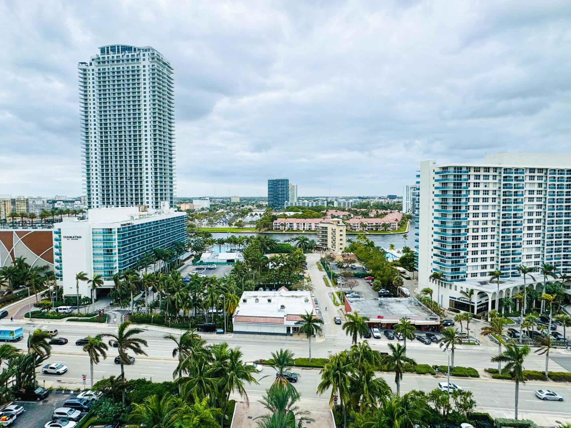 The Tides On Miami Hollywood Bay View Apartments 1B Eksteriør bilde